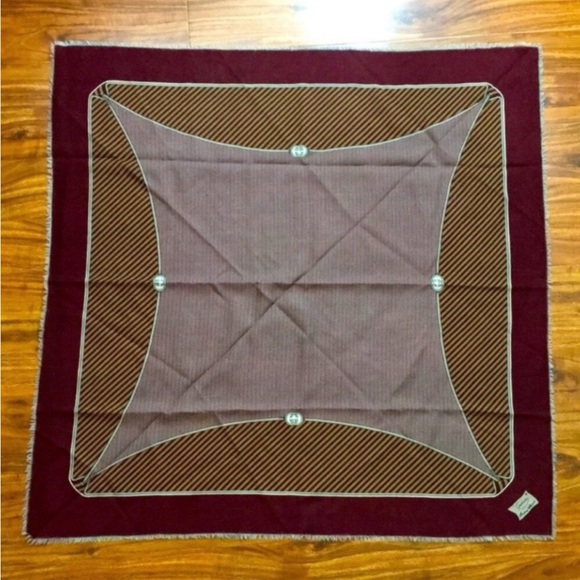Authentic Vintage Gucci Monogram Herringbone Fringe Silk Wool Large Square - Picture 1 of 12